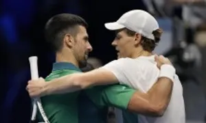 Sinner tiếc vì lỡ cơ hội phục thù Djokovic tại ATP Finals