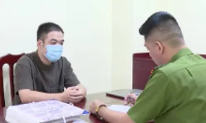 Công an đánh sập trang web có gần 50.000 phim lậu Công an đánh sập trang web có gần 50.000 phim lậu