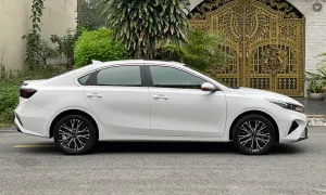 Kia K3 Premium 2022 giá 550 triệu nên mua?