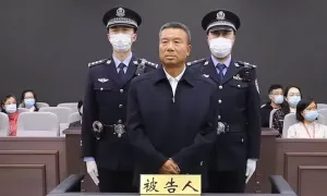 'Quan tham' sống xa hoa trong vụ đại án tiêu cực hơn 4 tỷ USD 'Quan tham' sống xa hoa trong vụ đại án tiêu cực hơn 4 tỷ USD