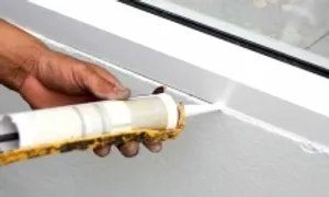 Chống thấm cho cửa sổ, cửa kính vào mùa mưa