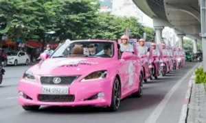 Vua Nệm truyền thông điệp ngủ đủ giấc bằng đoàn diễu hành pyjama Vua Nệm truyền thông điệp ngủ đủ giấc bằng đoàn diễu hành pyjama